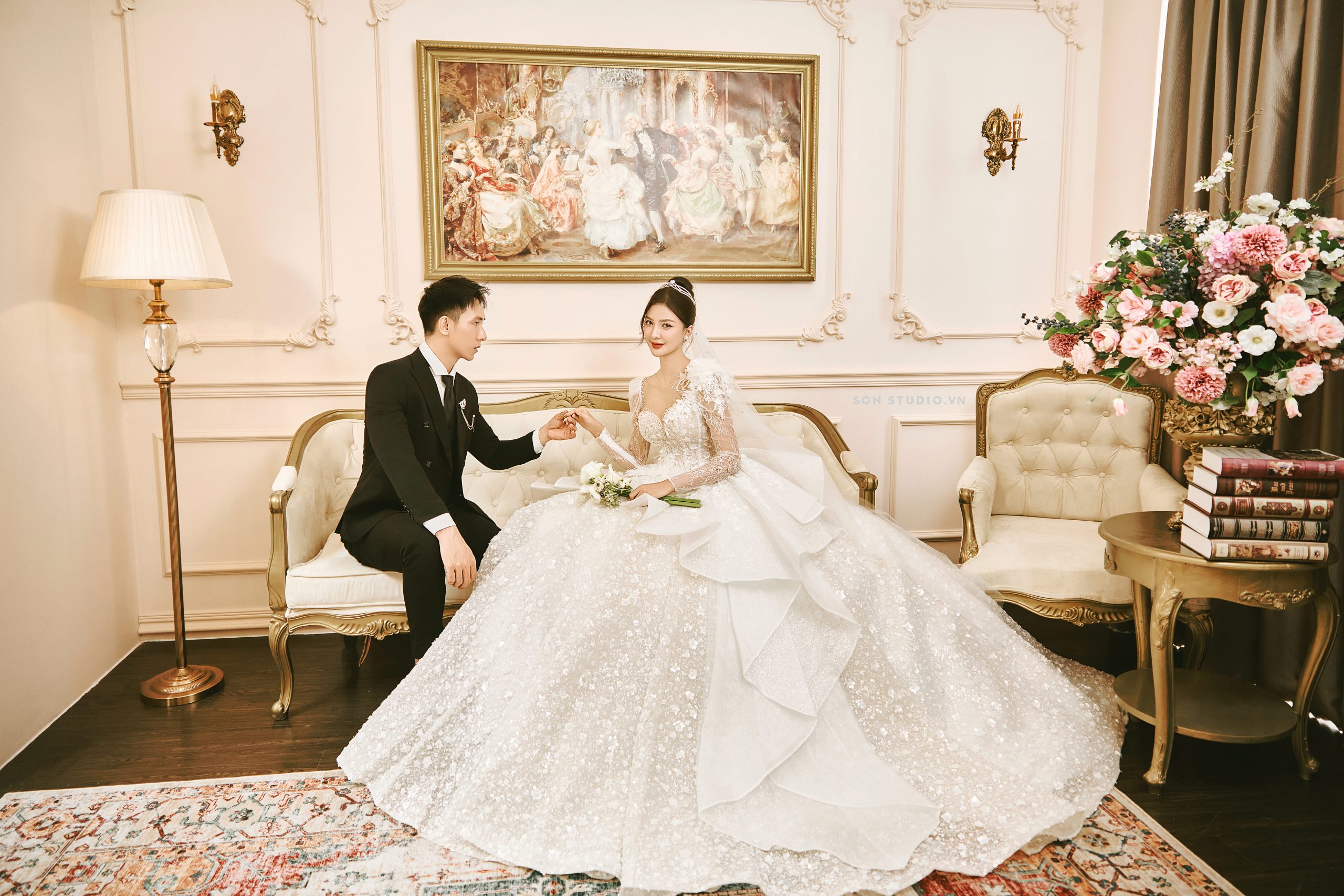 tạo dáng chụp ảnh cưới