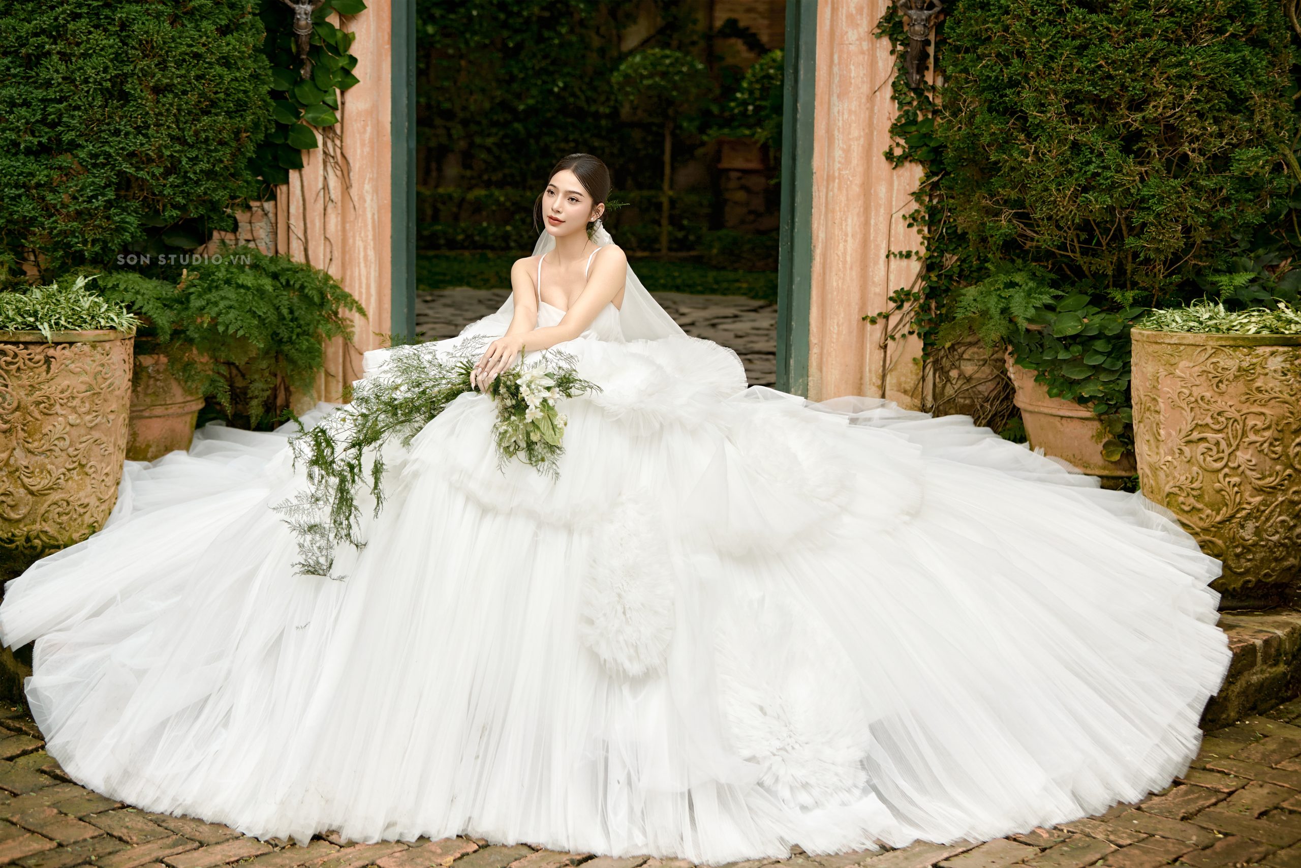 Bộ sưu tập 5000+ váy cưới xu hướng 2