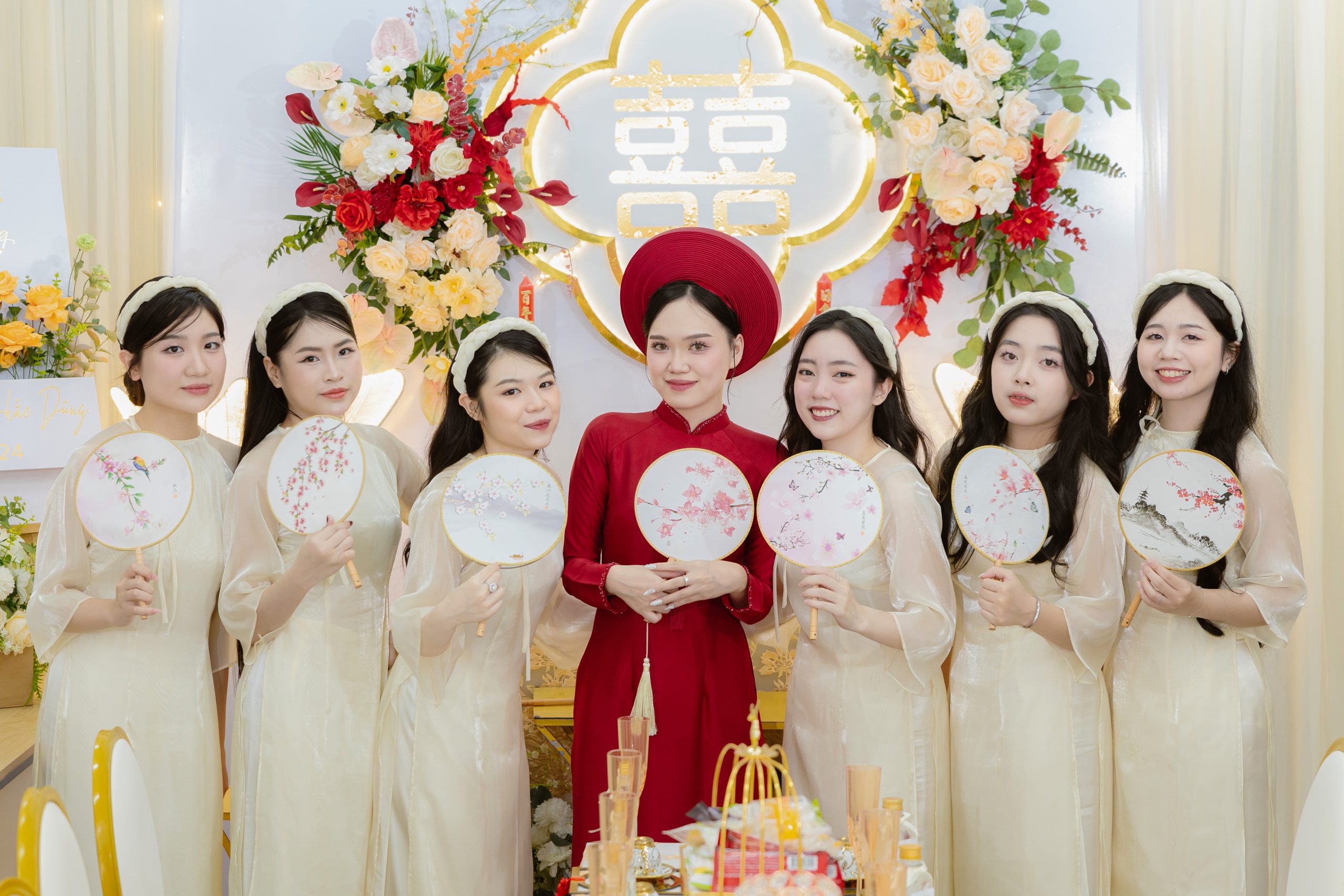 Những khoảnh khắc "đắt giá" cần bắt trọn trong lễ gia tiên và tiệc cưới