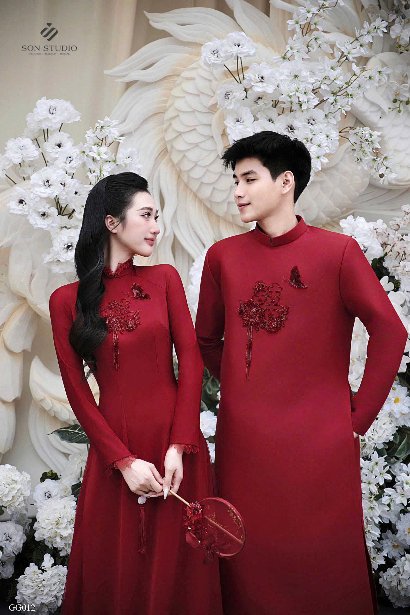Áo dài truyền thống: Vẻ đẹp chuẩn mực