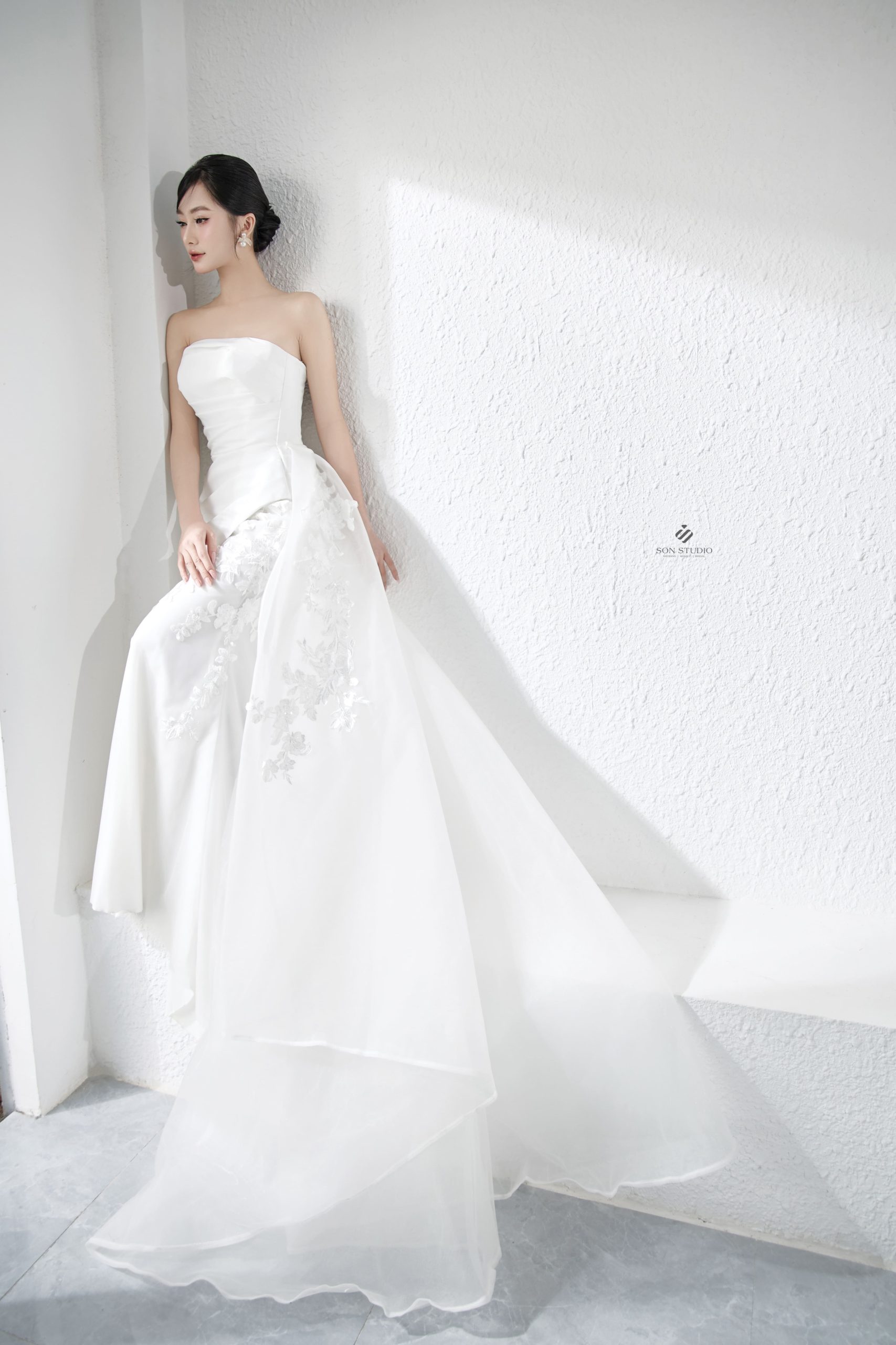 thiết kế váy cưới