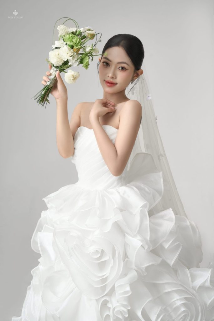 váy cưới mùa hè váy cưới mùa hè