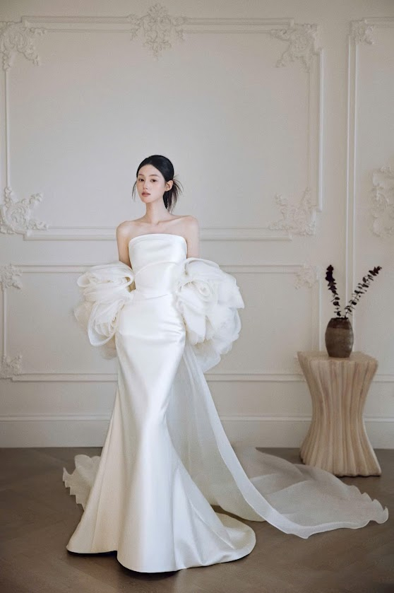 váy cưới dáng quây