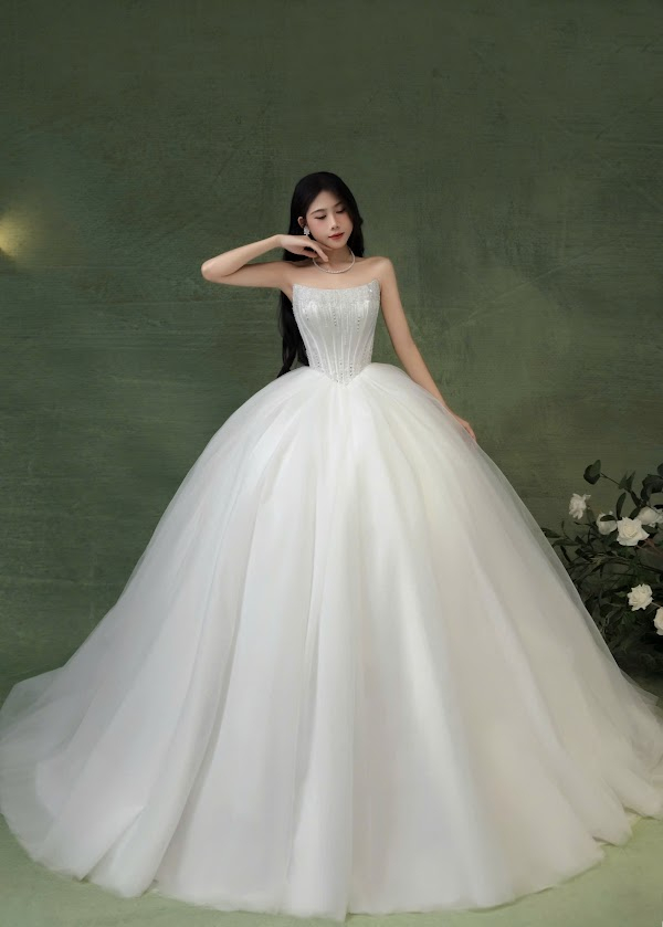 váy cưới tiếng anh gọi là gì váy cưới tiếng anh gọi là gì